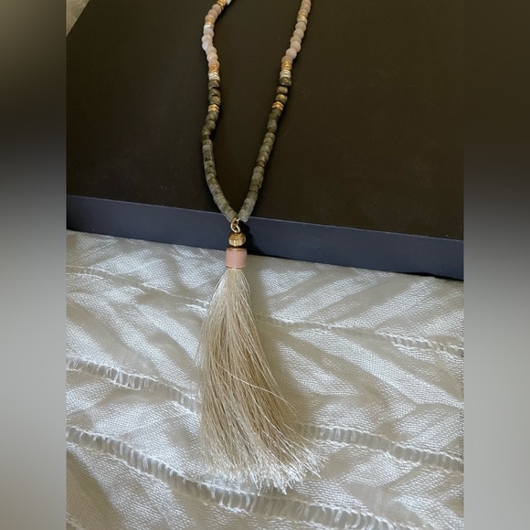 Antonia tassel Stella and Dot long necklace - Picture 3 of 5